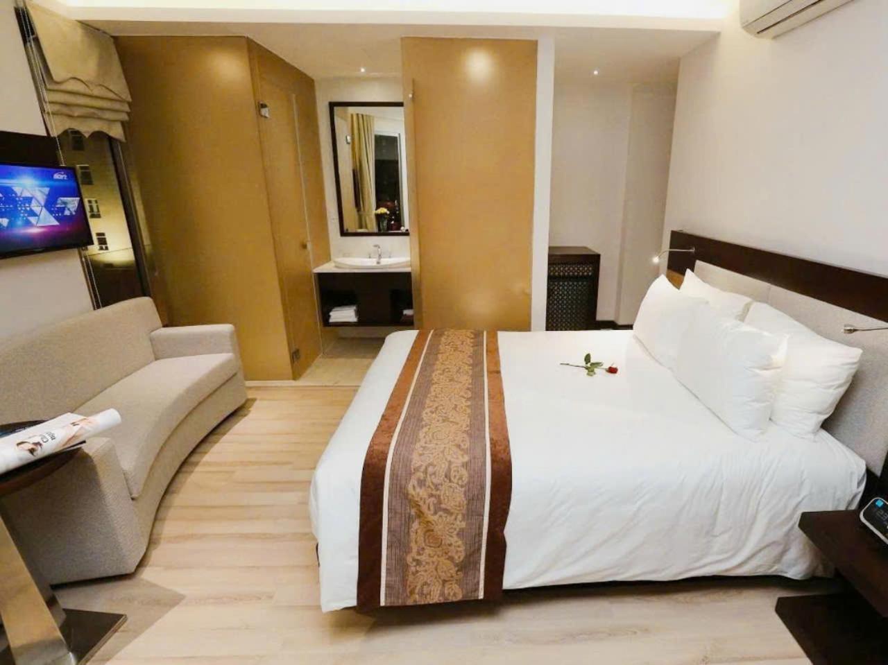 Dana Pearl Hotel Da Nang Exteriör bild