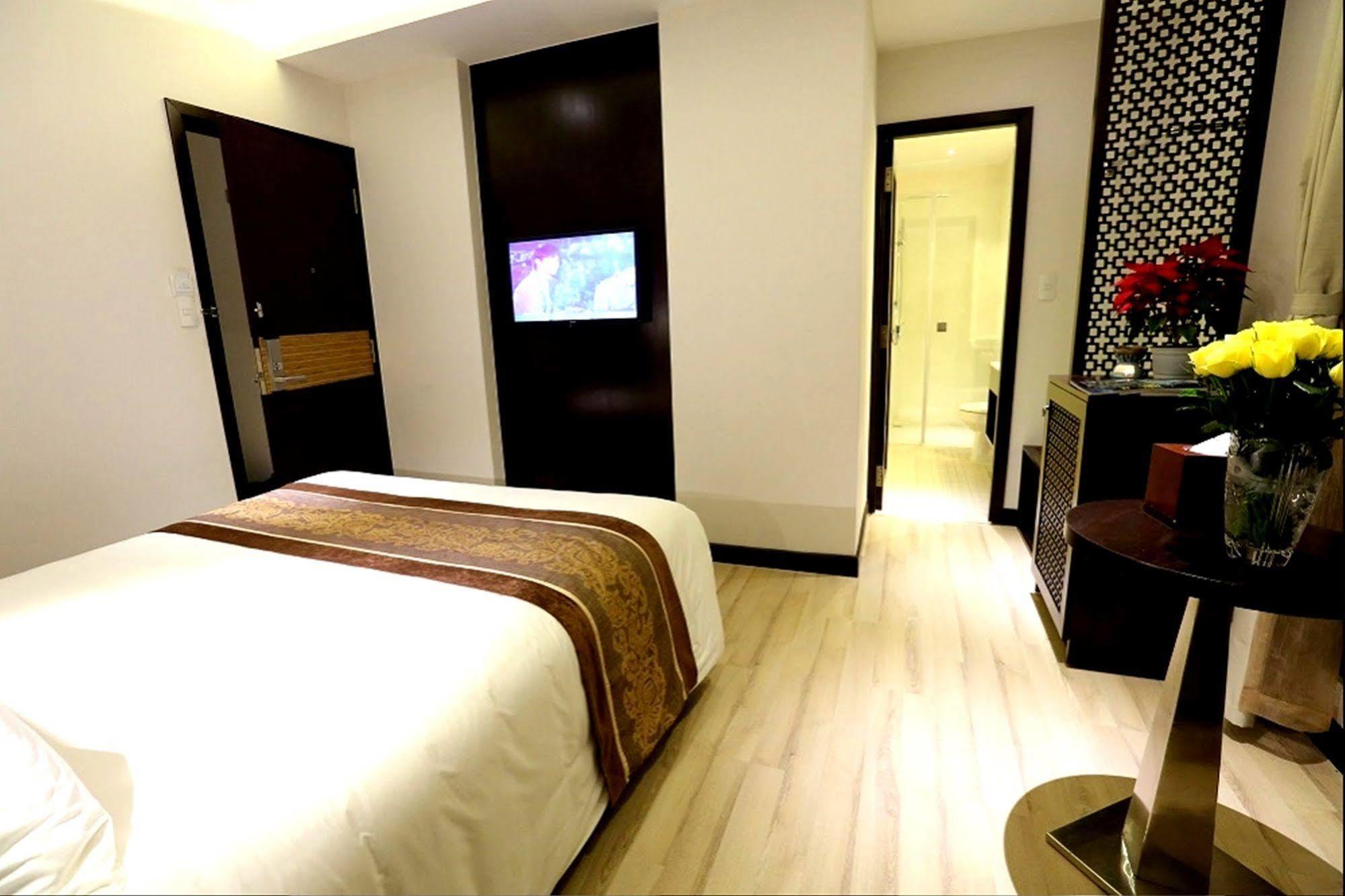 Dana Pearl Hotel Da Nang Exteriör bild